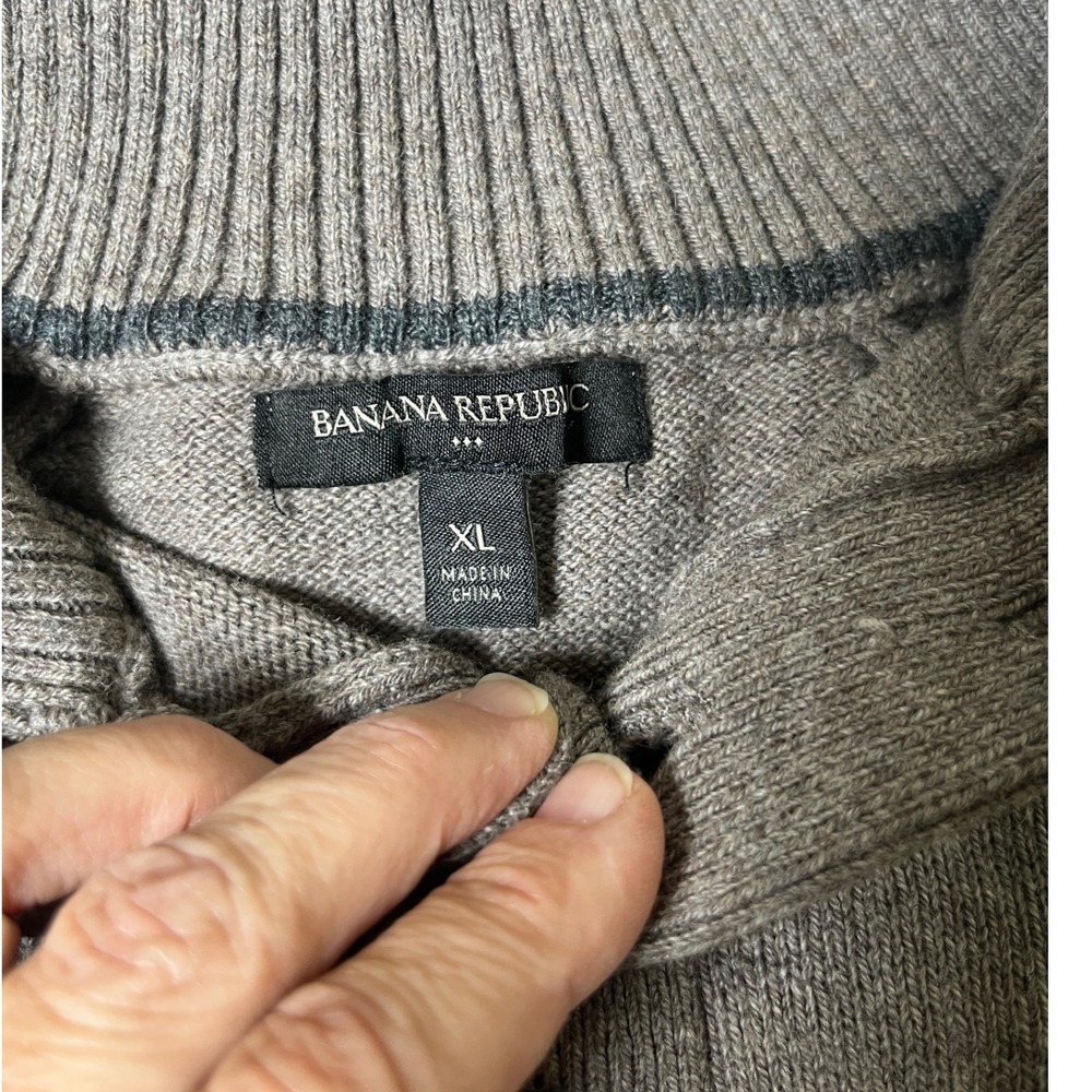 Banana‎ Republic XL Men's Mock Neck Sweater Taupe Wool Blend Button Pullover - Picture 4 of 8